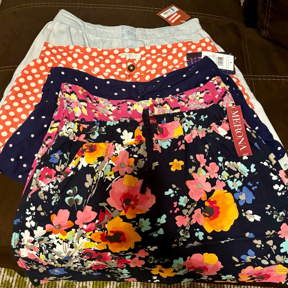 4 Pair Skinny Jeans - Picture 8 of 8